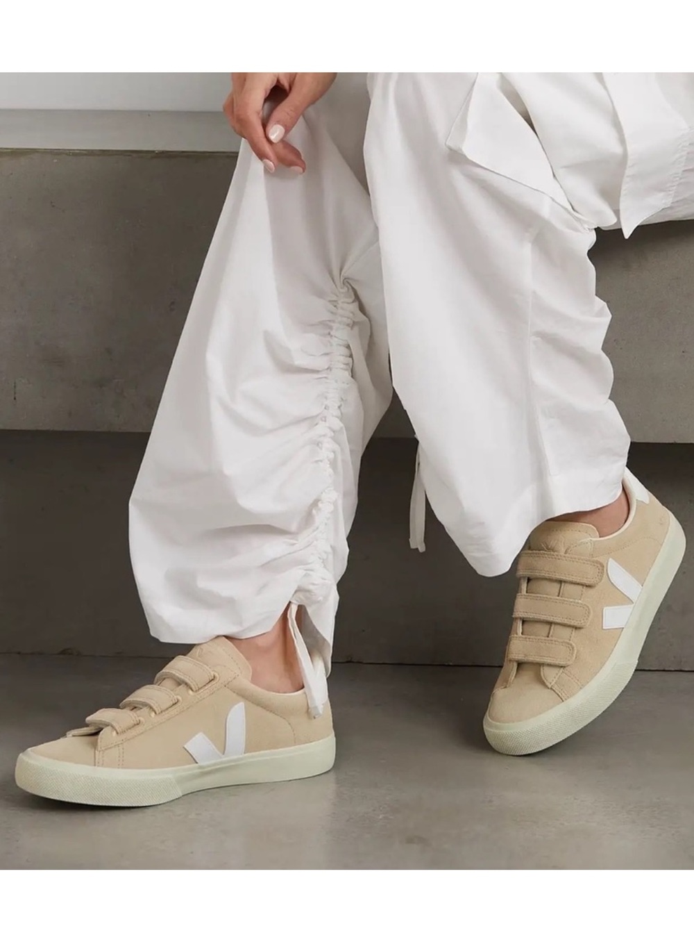 Veja Recife Suede Sneaker in Almond/White SZ. 38EU/7US
